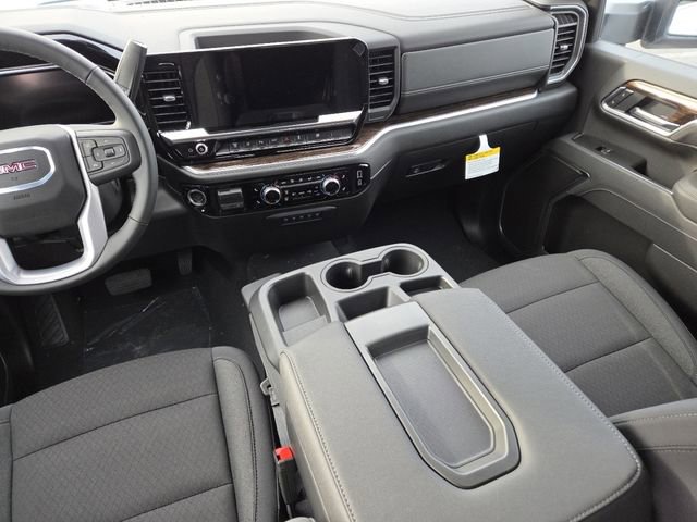 New 2026 GMC Sierra 3500 SLE w/ SLE Value Package image 31