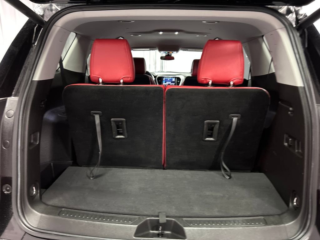 Used 2023 GMC Acadia SLE w/ Driver Convenience Package image 25
