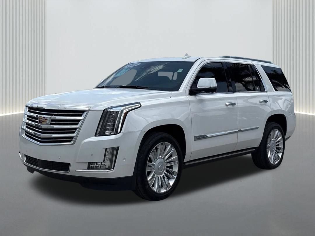Used 2020 Cadillac Escalade Platinum RWD image 1