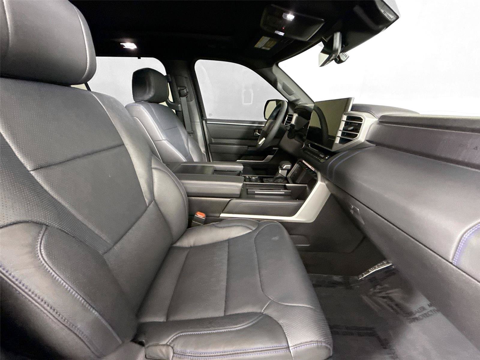 Certified 2025 Toyota Sequoia Platinum AWD/4WD image 49