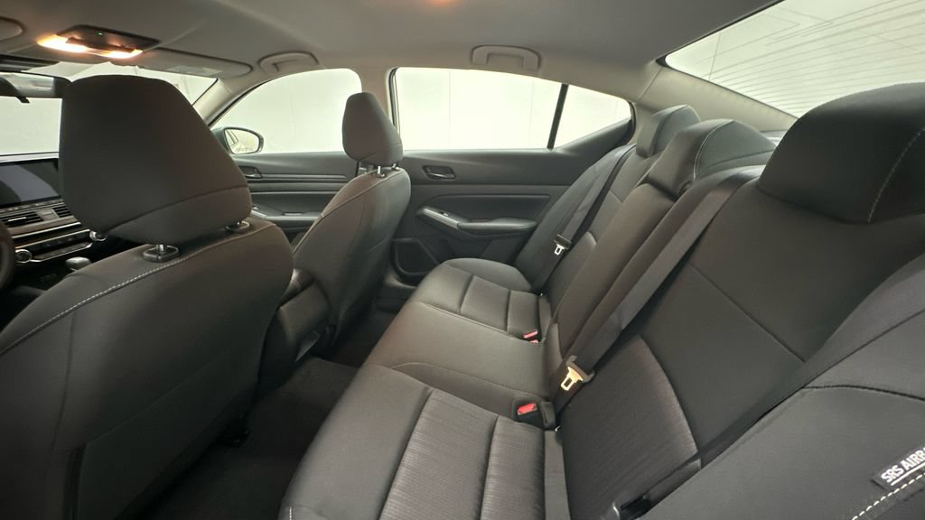 New 2026 Nissan Altima 2.5 SV FWD image 10