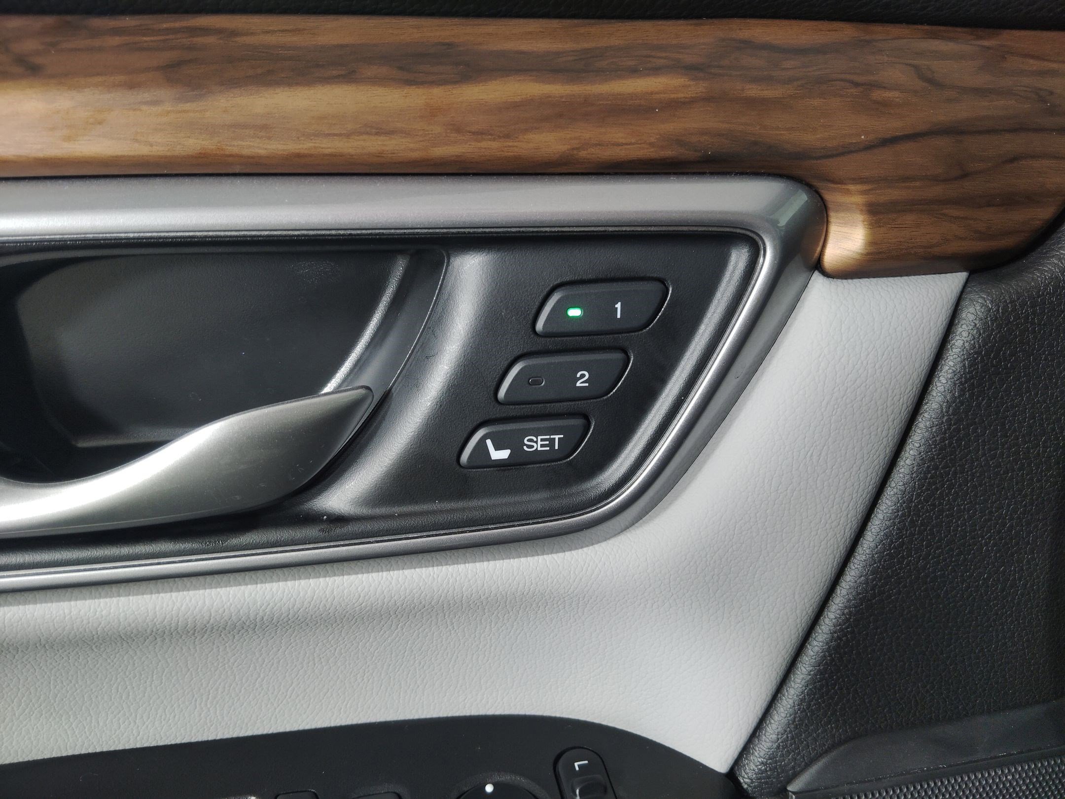 Certified 2021 Honda CR-V EX-L image 24