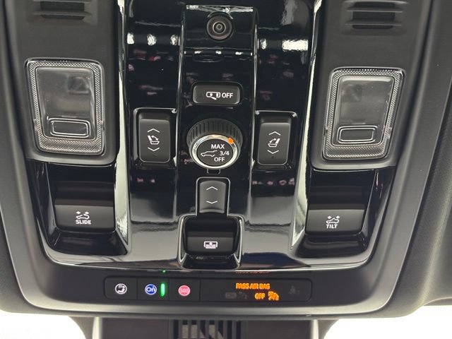 New 2026 GMC Yukon XL Denali Ultimate AWD/4WD image 29