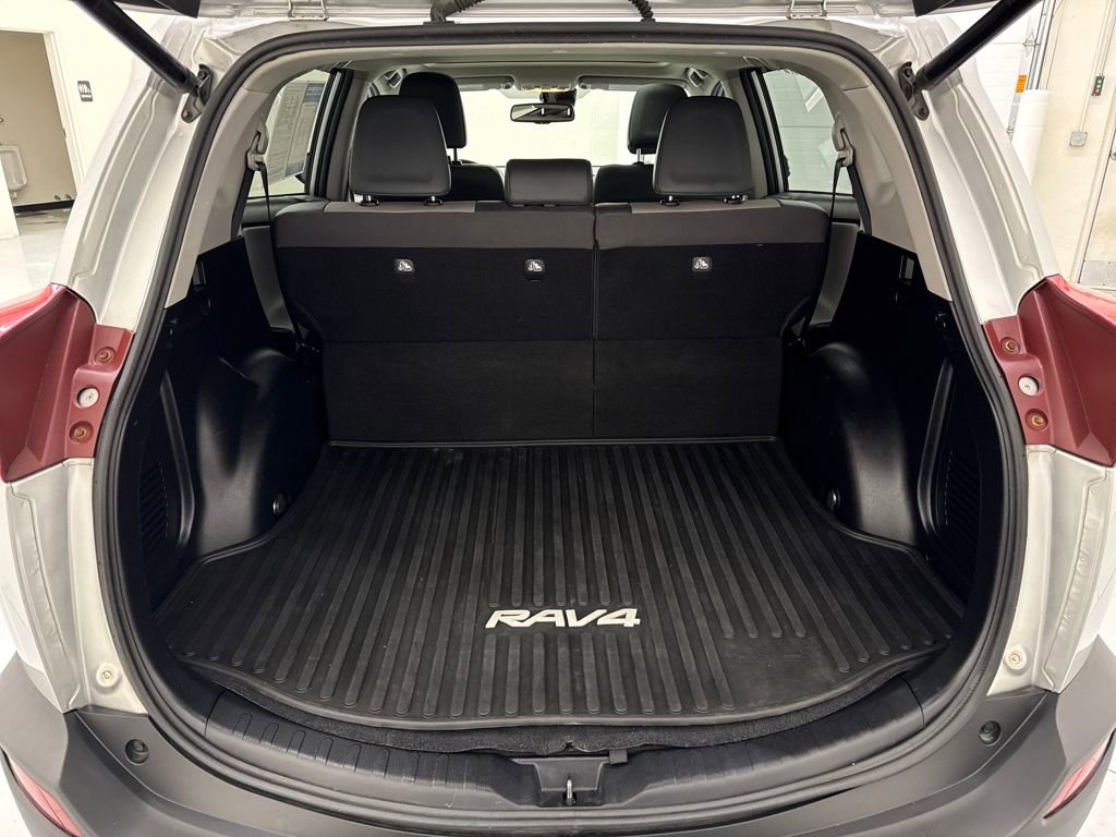 Used 2015 Toyota RAV4 Limited w/ Technology Package image 26