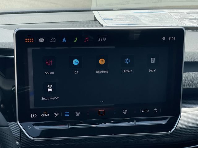New 2026 Volkswagen GTI SE FWD image 12