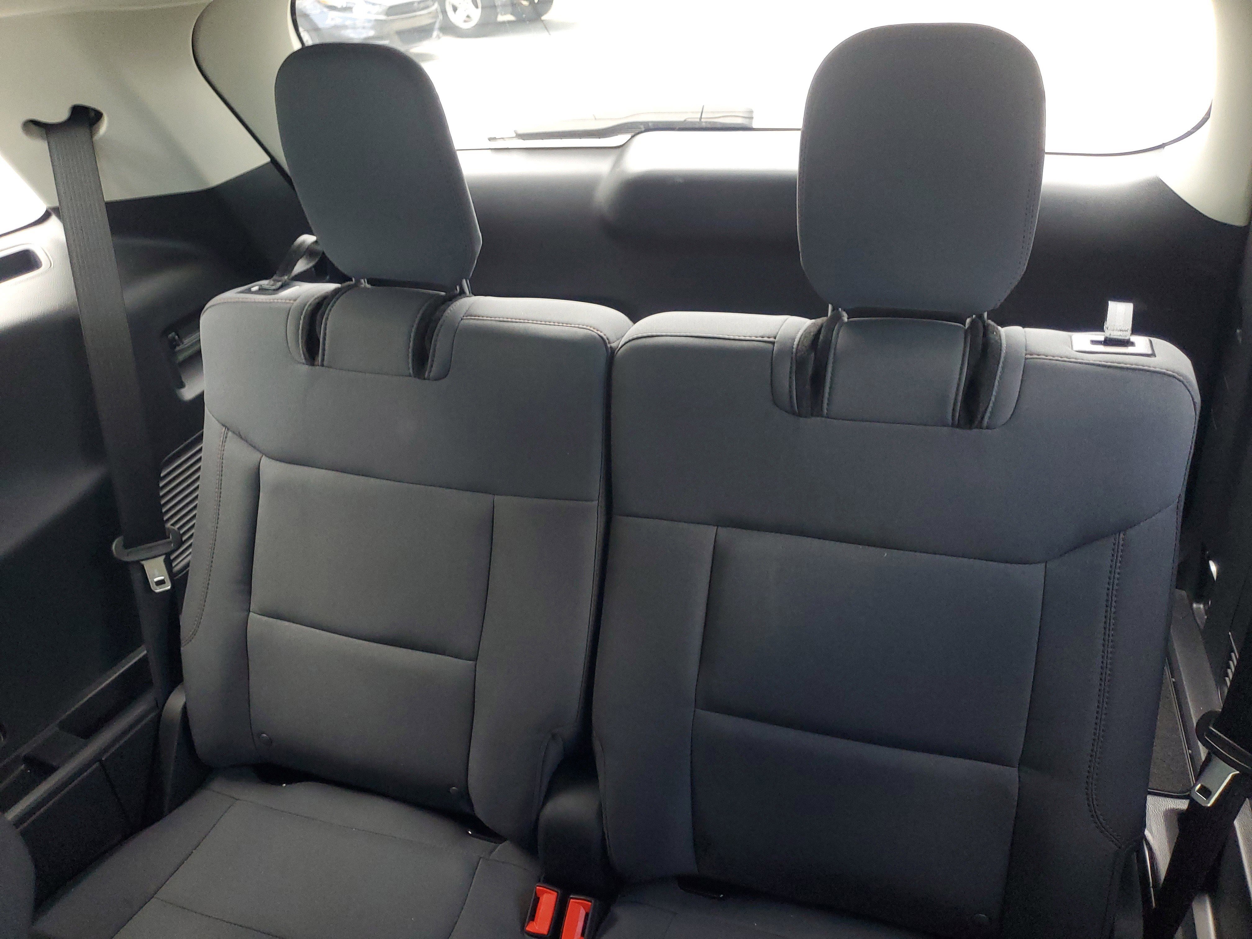 Used 2025 Ford Explorer Active RWD image 15