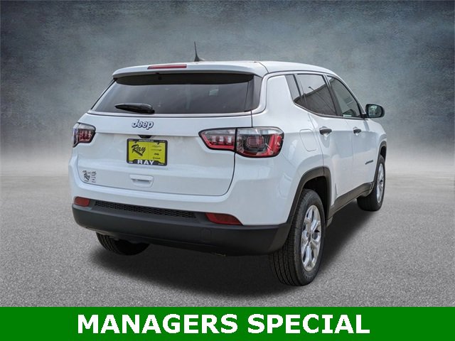 New 2025 Jeep Compass Sport image 4