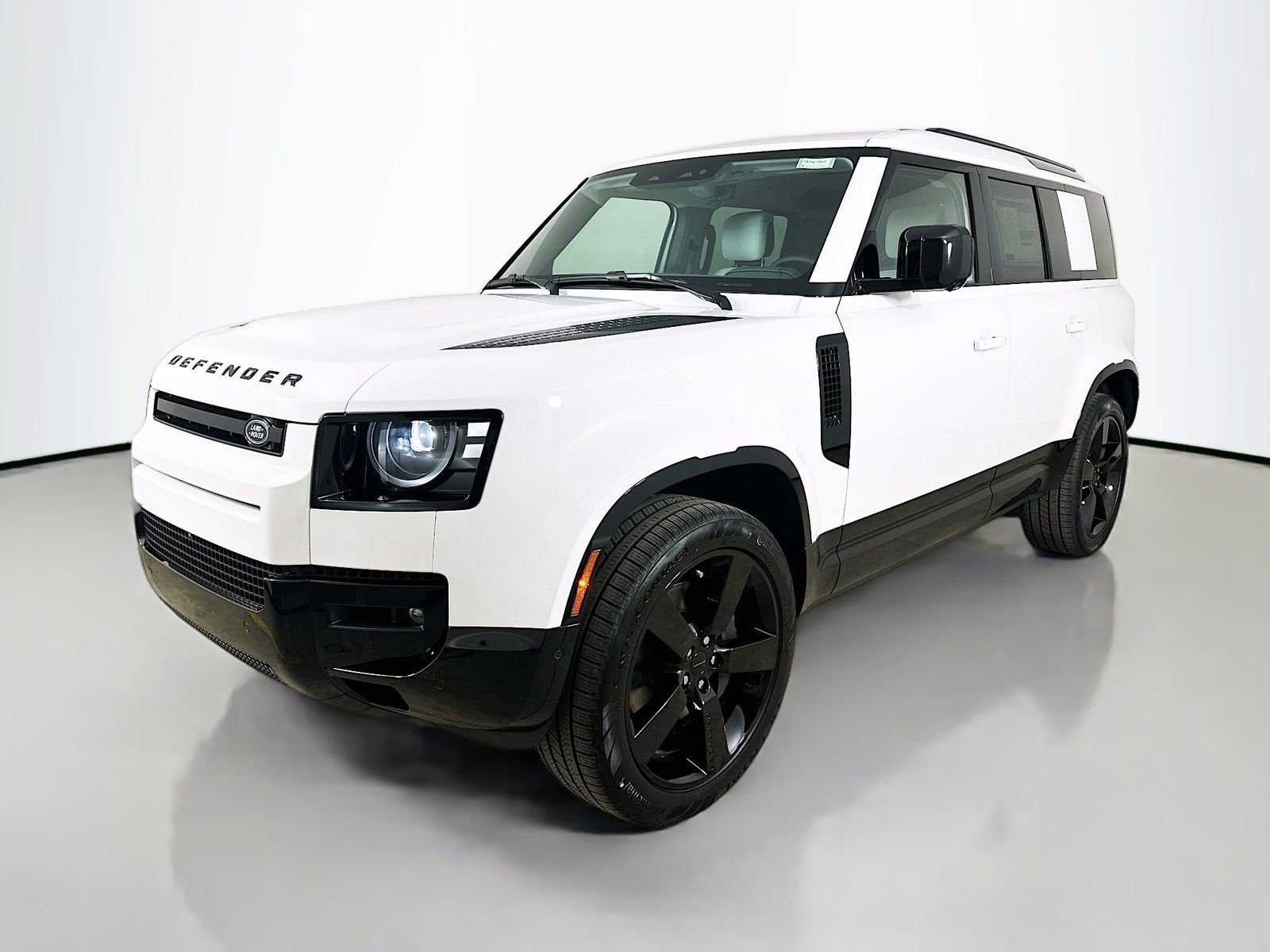 New 2026 Land Rover Defender 110 X-Dynamic SE