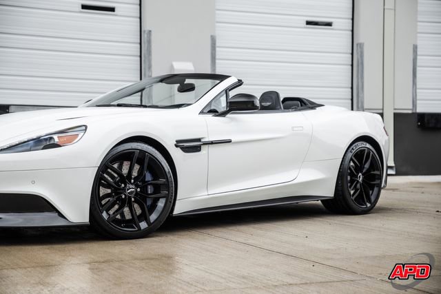 Used 2016 Aston Martin Vanquish Volante RWD image 47