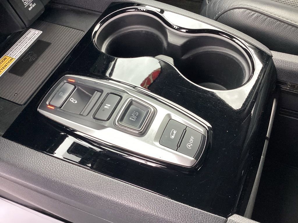 Used 2019 Honda Pilot Touring image 40