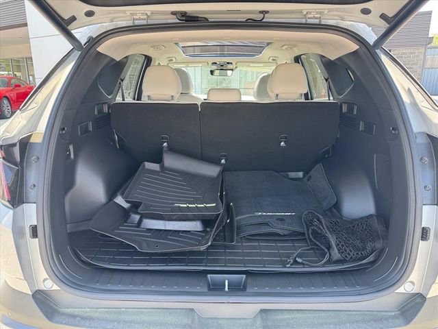 Used 2025 Hyundai Tucson Limited image 10