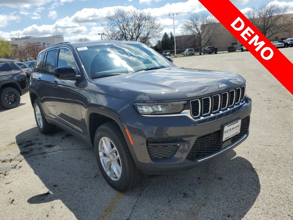 New 2025 Jeep Grand Cherokee Laredo X