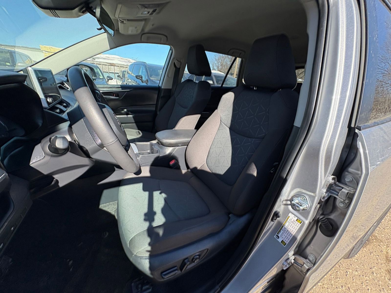 Used 2025 Toyota RAV4 XLE w/ Weather Package FWD image 34