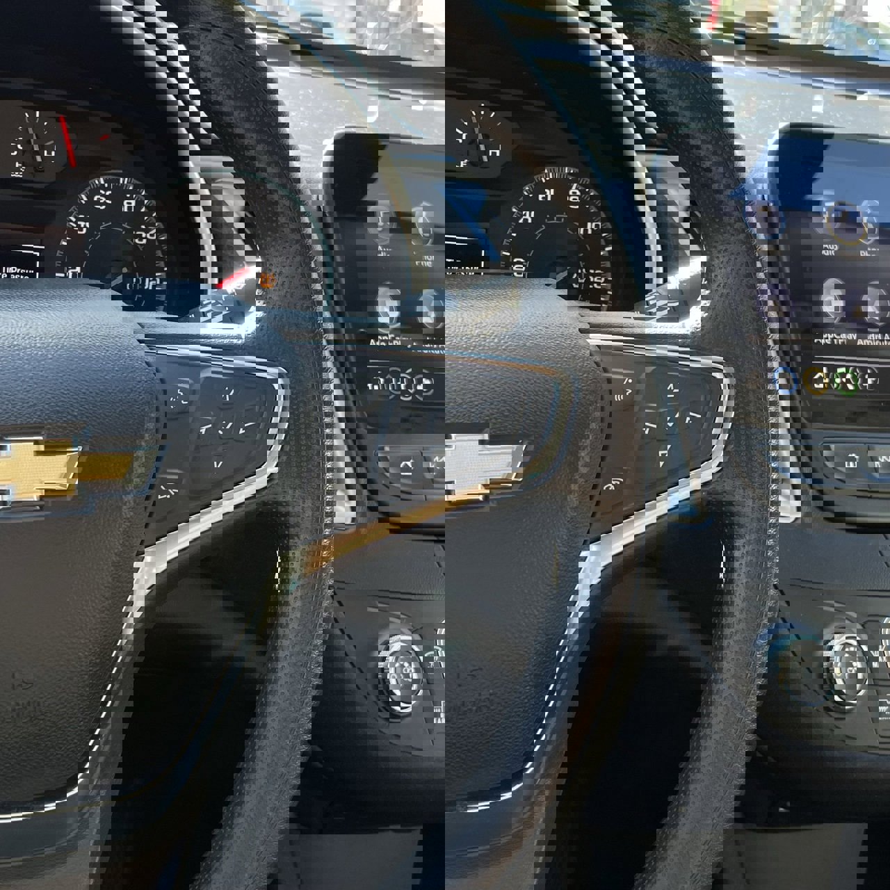 Used 2024 Chevrolet Malibu LS image 14