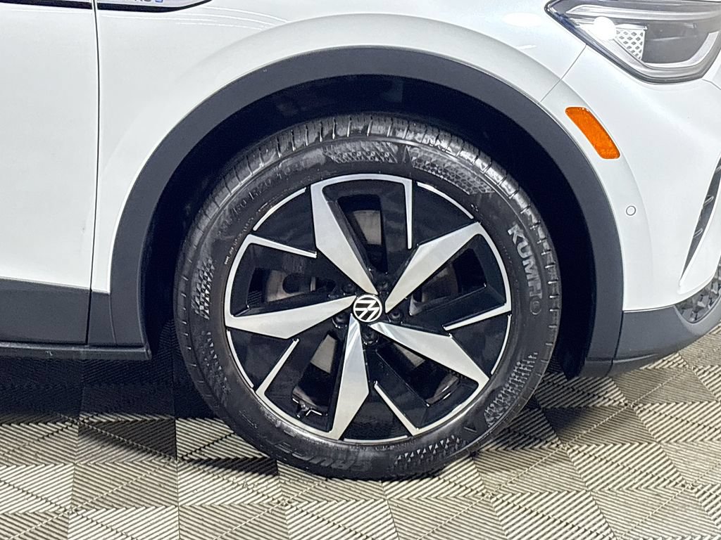 Certified 2024 Volkswagen ID.4 Pro S AWD/4WD image 25