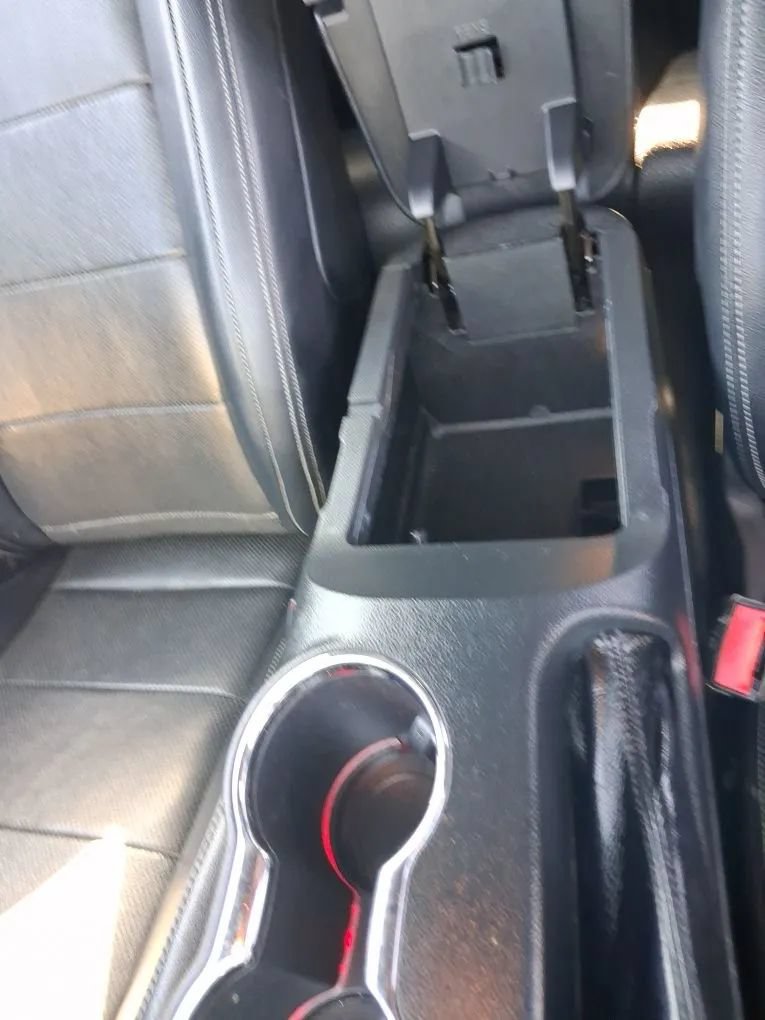 Used 2016 Ford Mustang Premium RWD image 27