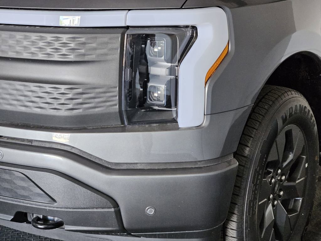 New 2025 Ford F150 Lightning Flash image 9