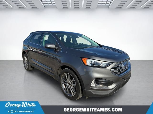 Used 2023 Ford Edge Titanium w/ Class II Trailer Tow Package AWD/4WD image 1