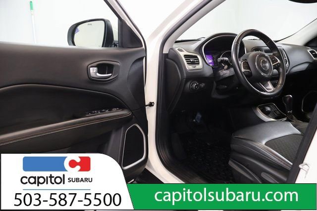 Used 2020 Jeep Compass Latitude AWD/4WD image 9