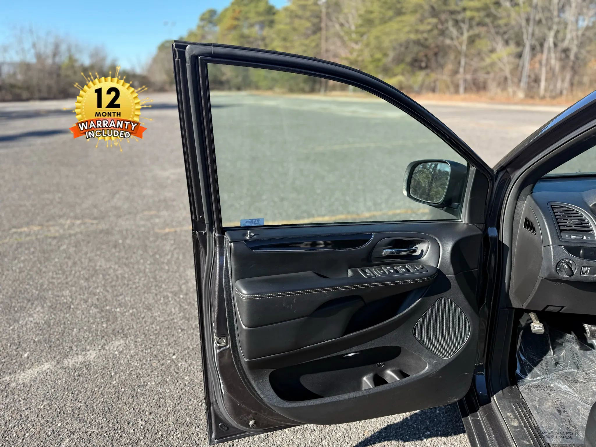 Used 2017 Dodge Grand Caravan SE image 61