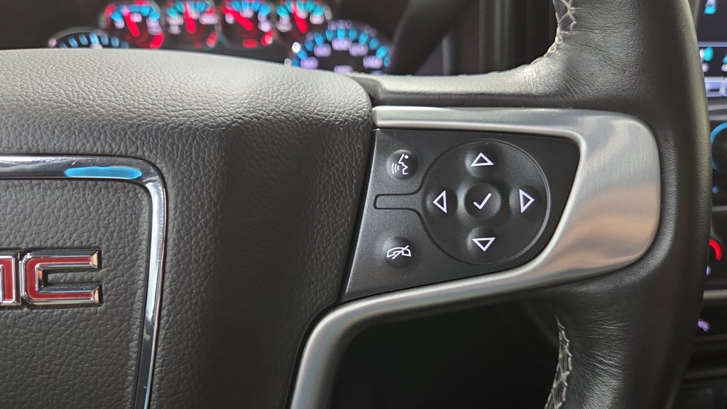 Used 2018 GMC Sierra 2500 SLT AWD/4WD image 12