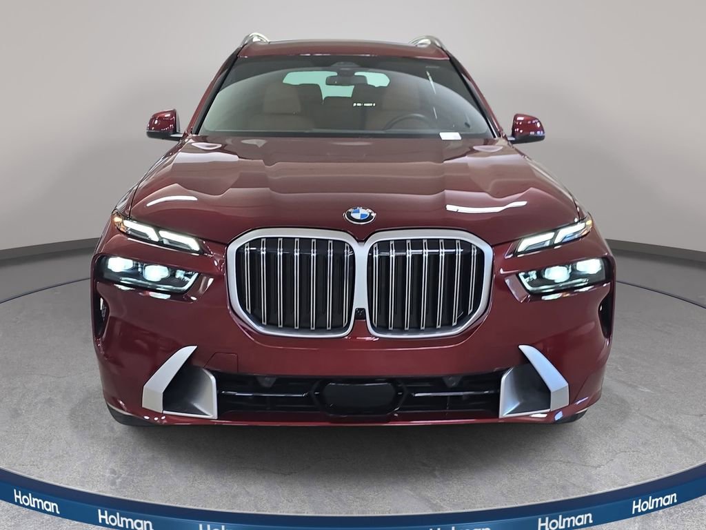Used 2026 BMW X7 xDrive40i w/ Premium Package image 3