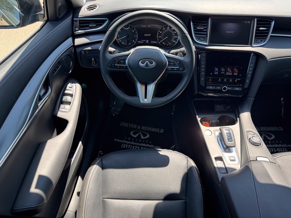 Used 2025 INFINITI QX50 Luxe AWD/4WD image 18