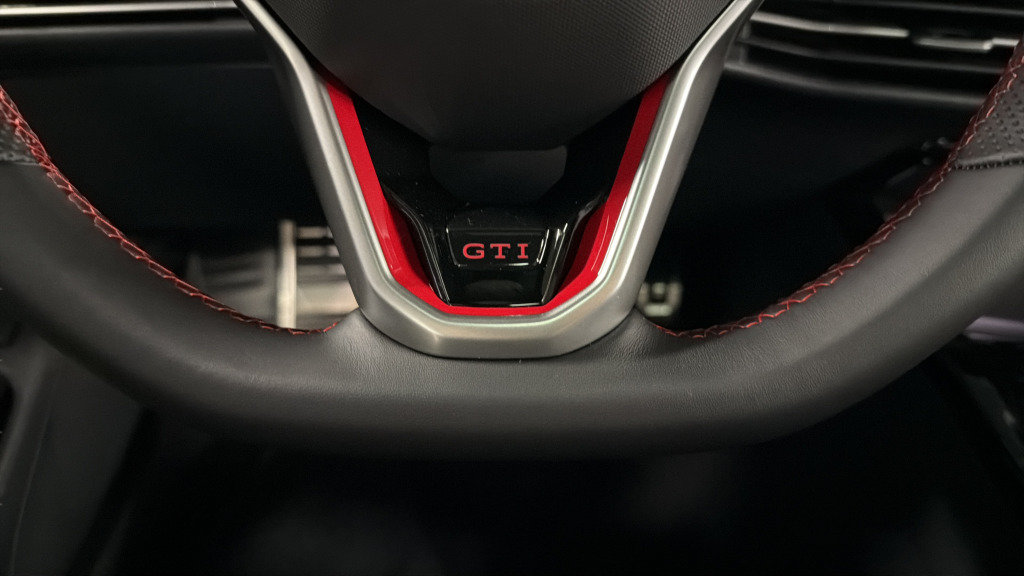 New 2026 Volkswagen GTI SE FWD image 37