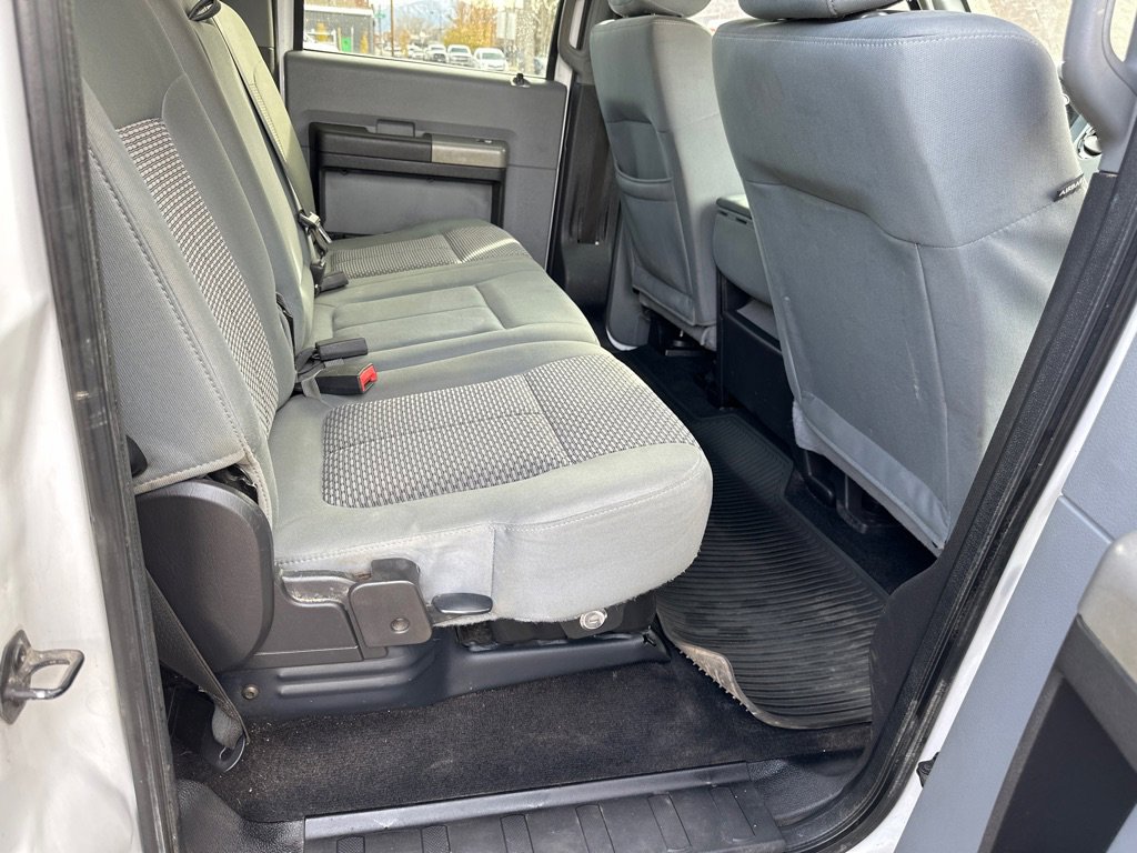 Used 2015 Ford F250 XLT w/ XLT Interior Package image 7
