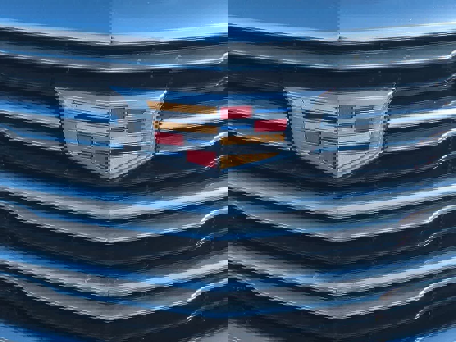 Used 2017 Cadillac XT5 Luxury w/ Driver Awareness Package image 11