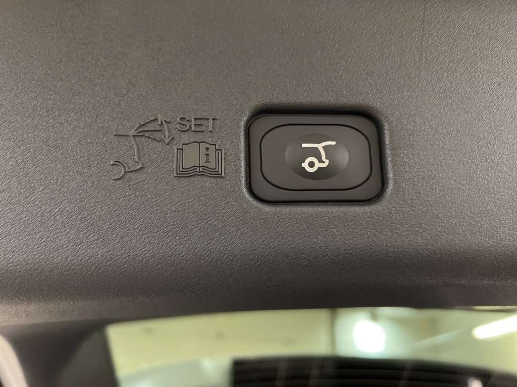 Used 2026 Lincoln Nautilus Premier w/ Equipment Group 102A image 41