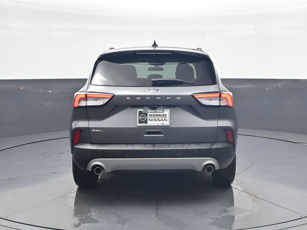 Used 2022 Ford Escape SEL image 6