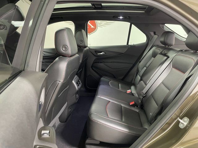 Used 2024 Chevrolet Equinox RS w/ RS Leather Package image 21