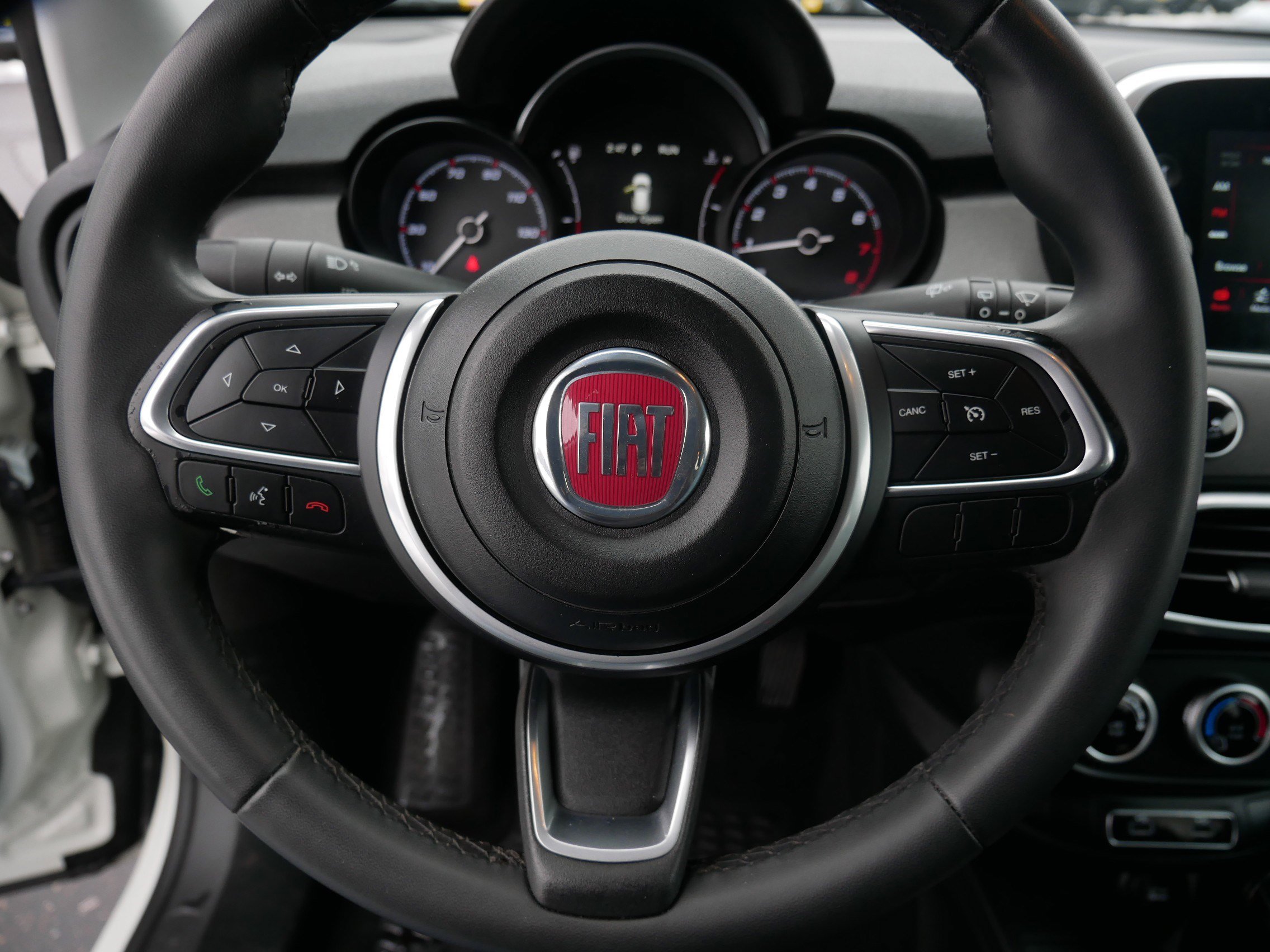 Used 2022 FIAT 500X Trekking w/ Cold Weather Group image 26