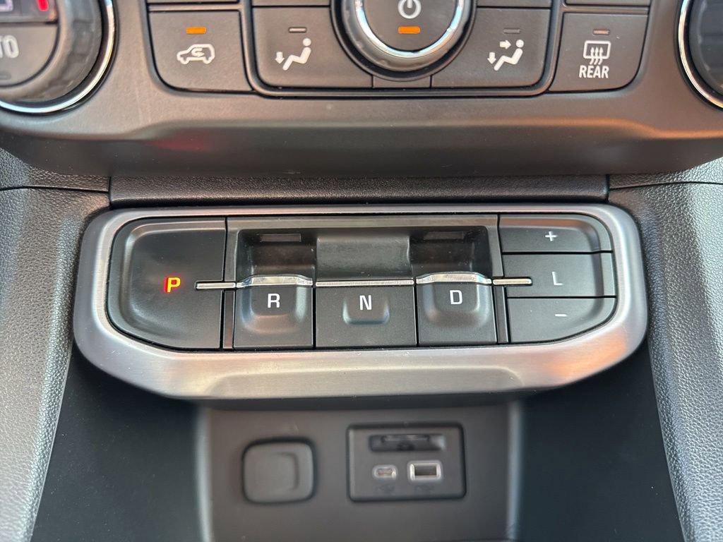 Used 2020 GMC Acadia AT4 w/ GMC Pro Grade Package AWD/4WD image 24