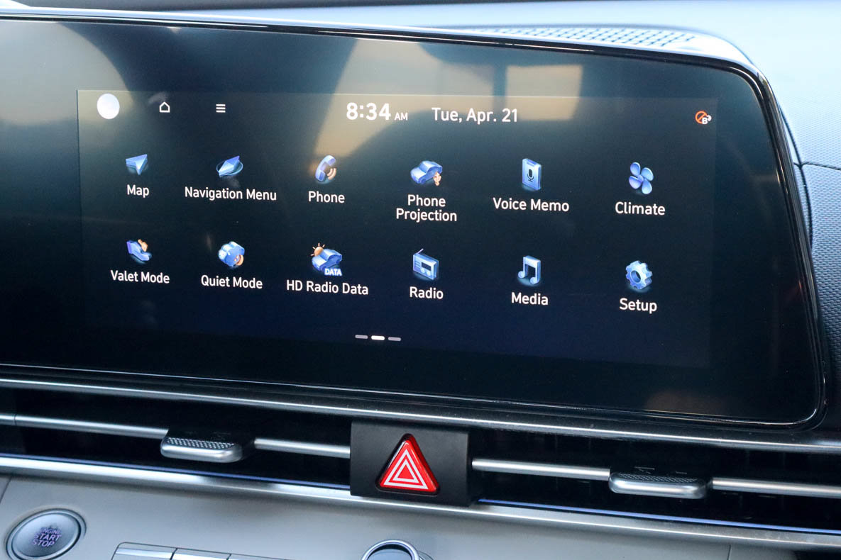 Used 2024 Hyundai Elantra Limited FWD image 22