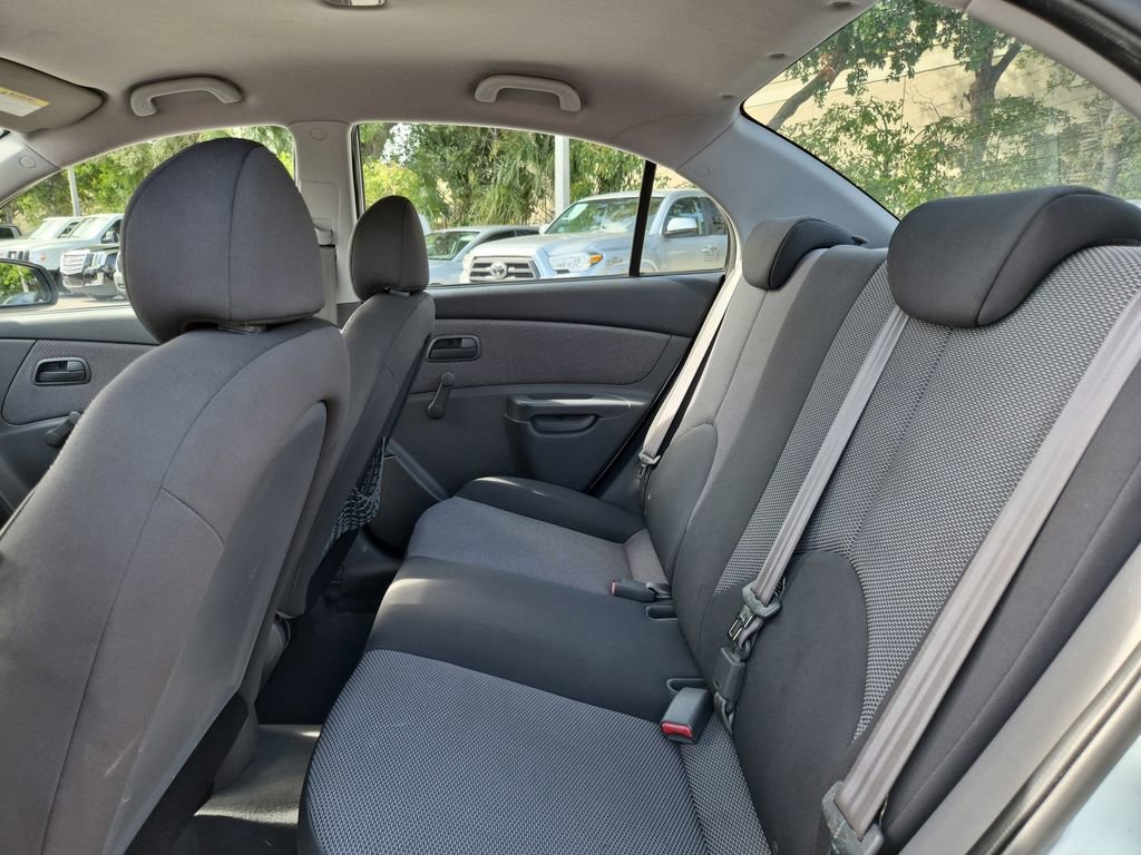 Used 2009 Kia Rio LX image 15