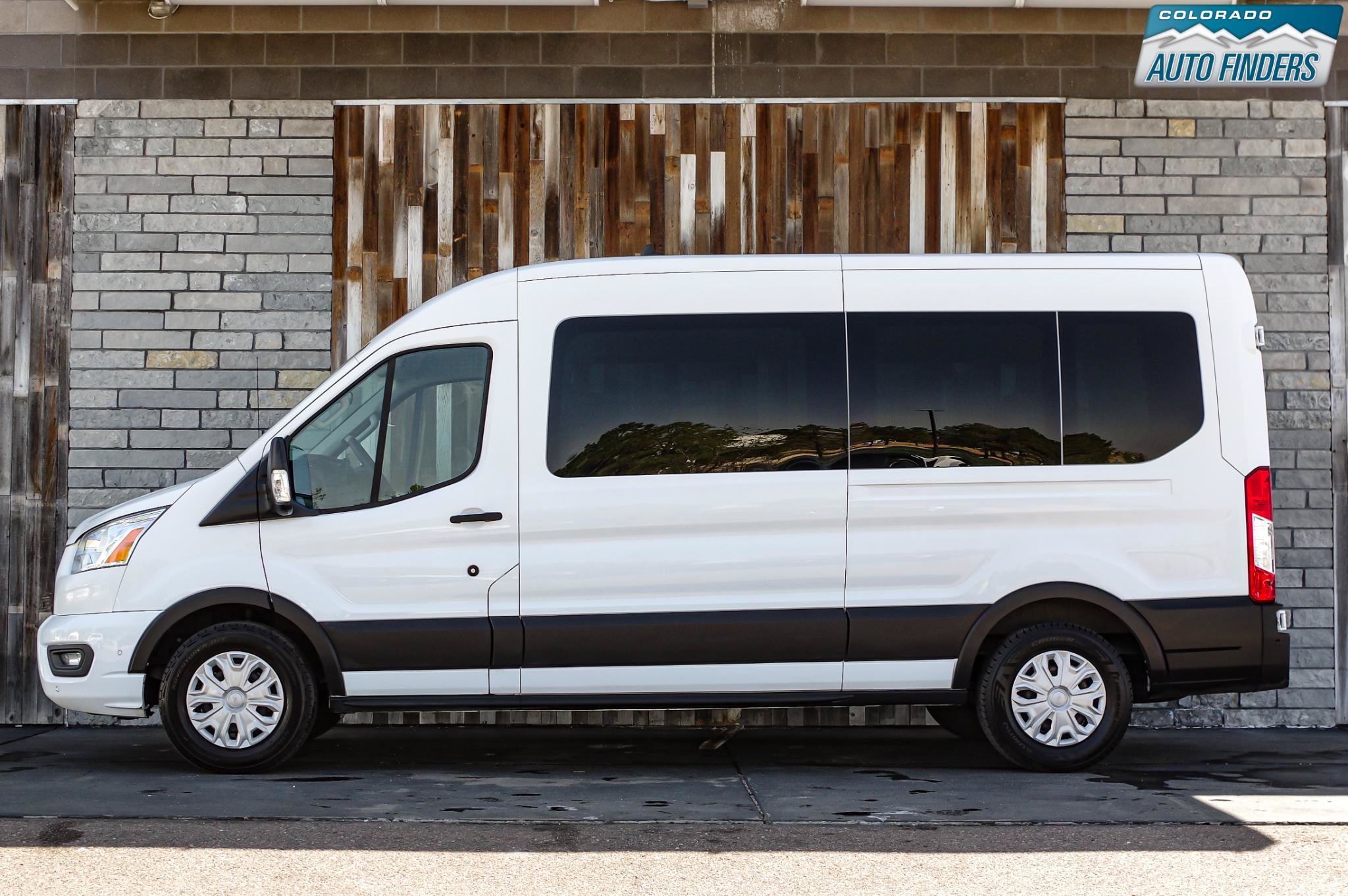 Used 2021 Ford Transit 350 XLT RWD image 3