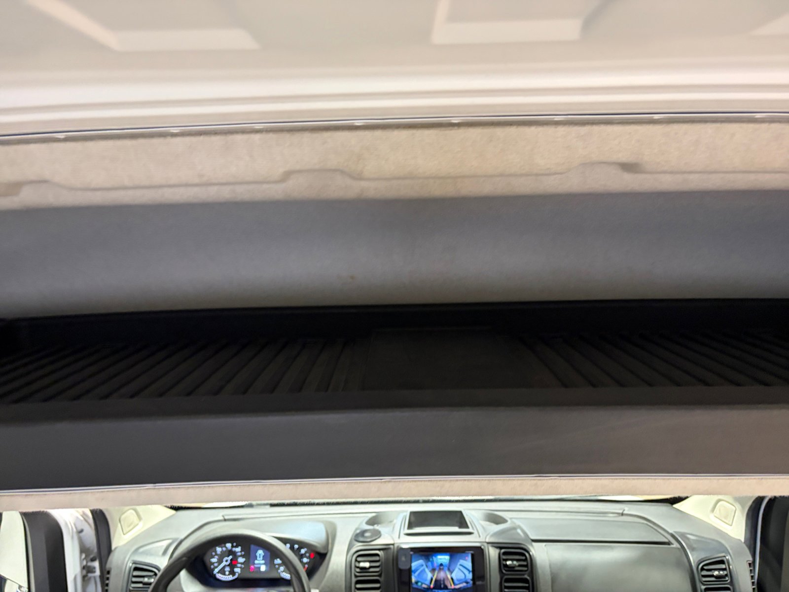 Used 2025 RAM ProMaster 3500 w/ Convenience Group image 20