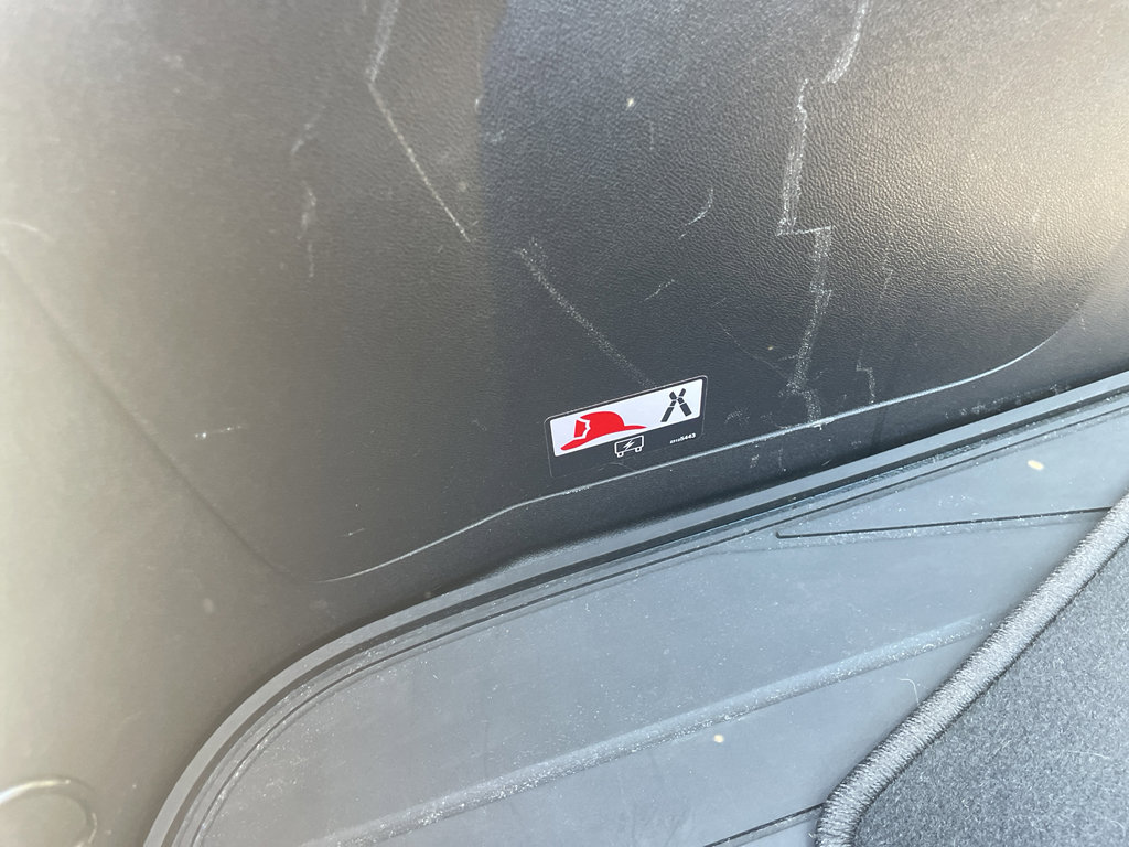 Used 2017 Chevrolet Volt Premier w/ Driver Confidence II Package image 43