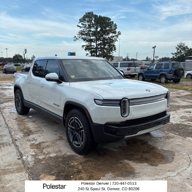 Used 2025 Rivian R1T Adventure Dual AWD/4WD image 4