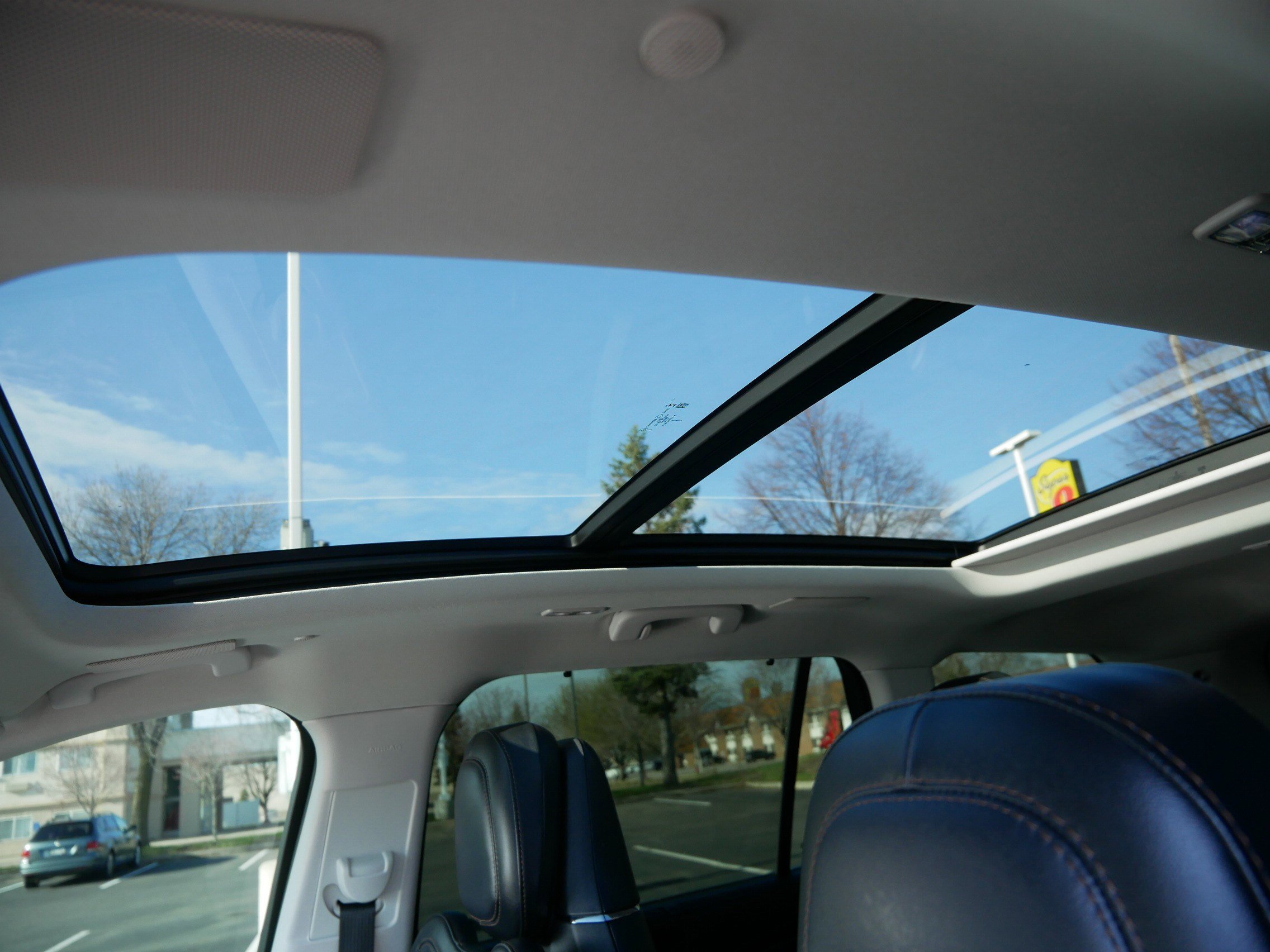 Used 2025 Lincoln Aviator Reserve w/ Equipment Group 201A image 31