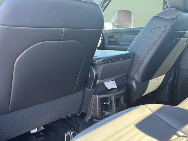 New 2026 RAM 5500 Tradesman w/ Chrome Appearance Group AWD/4WD image 23