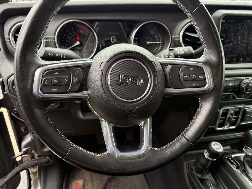 Used 2023 Jeep Wrangler Unlimited Sahara w/ Cold Weather Group AWD/4WD image 19