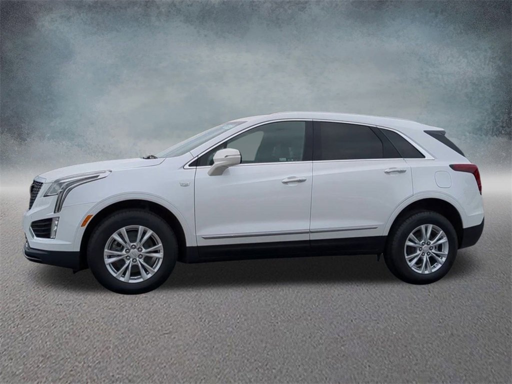 New 2025 Cadillac XT5 Luxury image 9