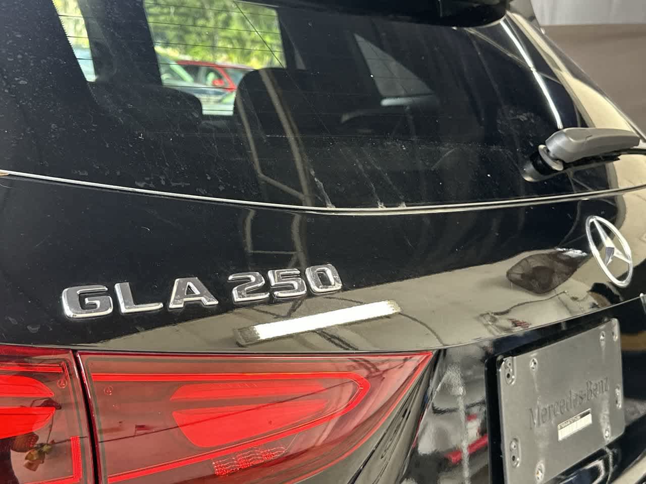 Used 2025 Mercedes-Benz GLA 250 4MATIC w/ Winter Package image 10