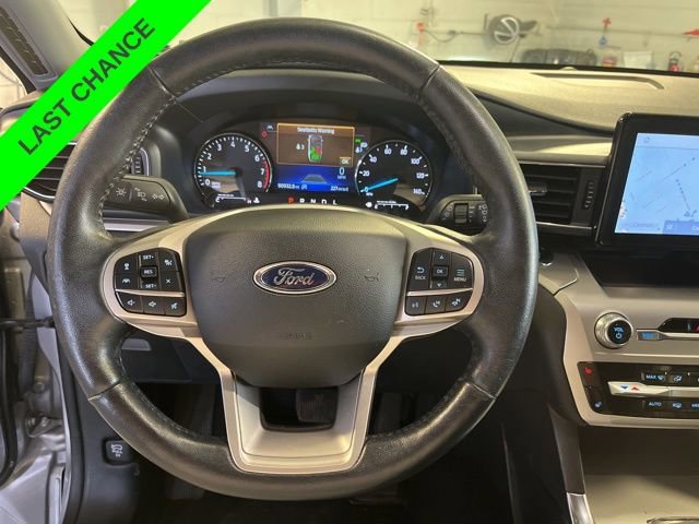 Used 2021 Ford Explorer XLT w/ Equipment Group 202A image 20