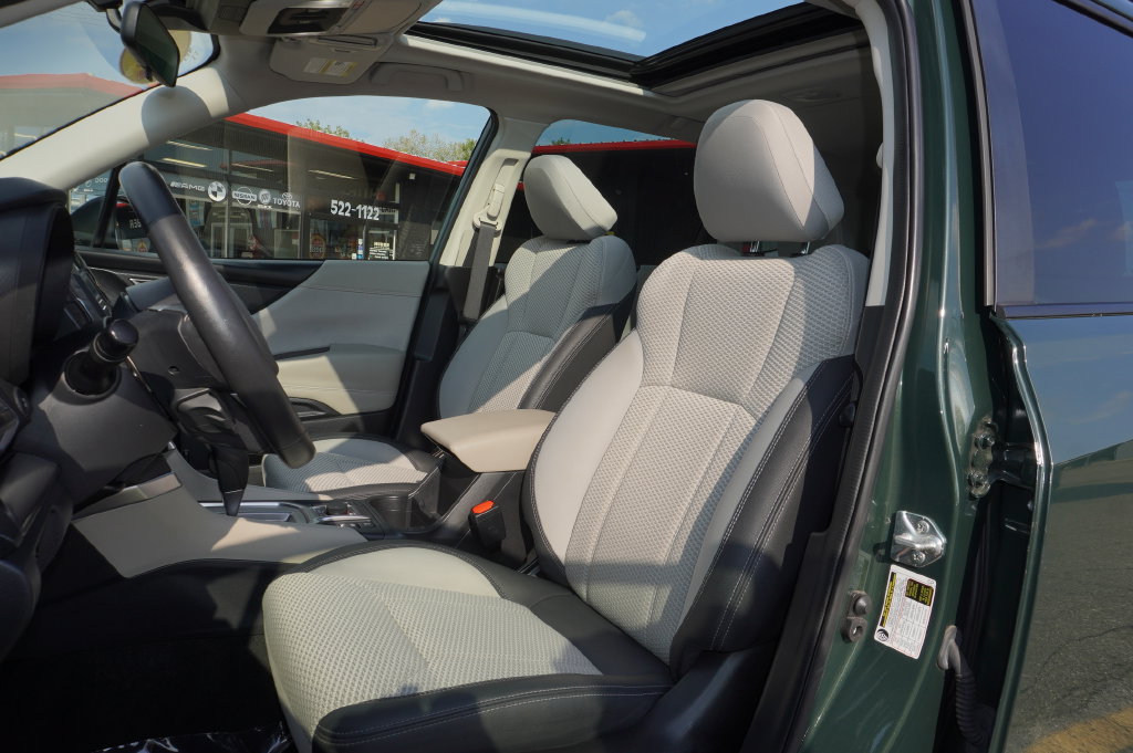 Used 2023 Subaru Forester Premium AWD/4WD image 23