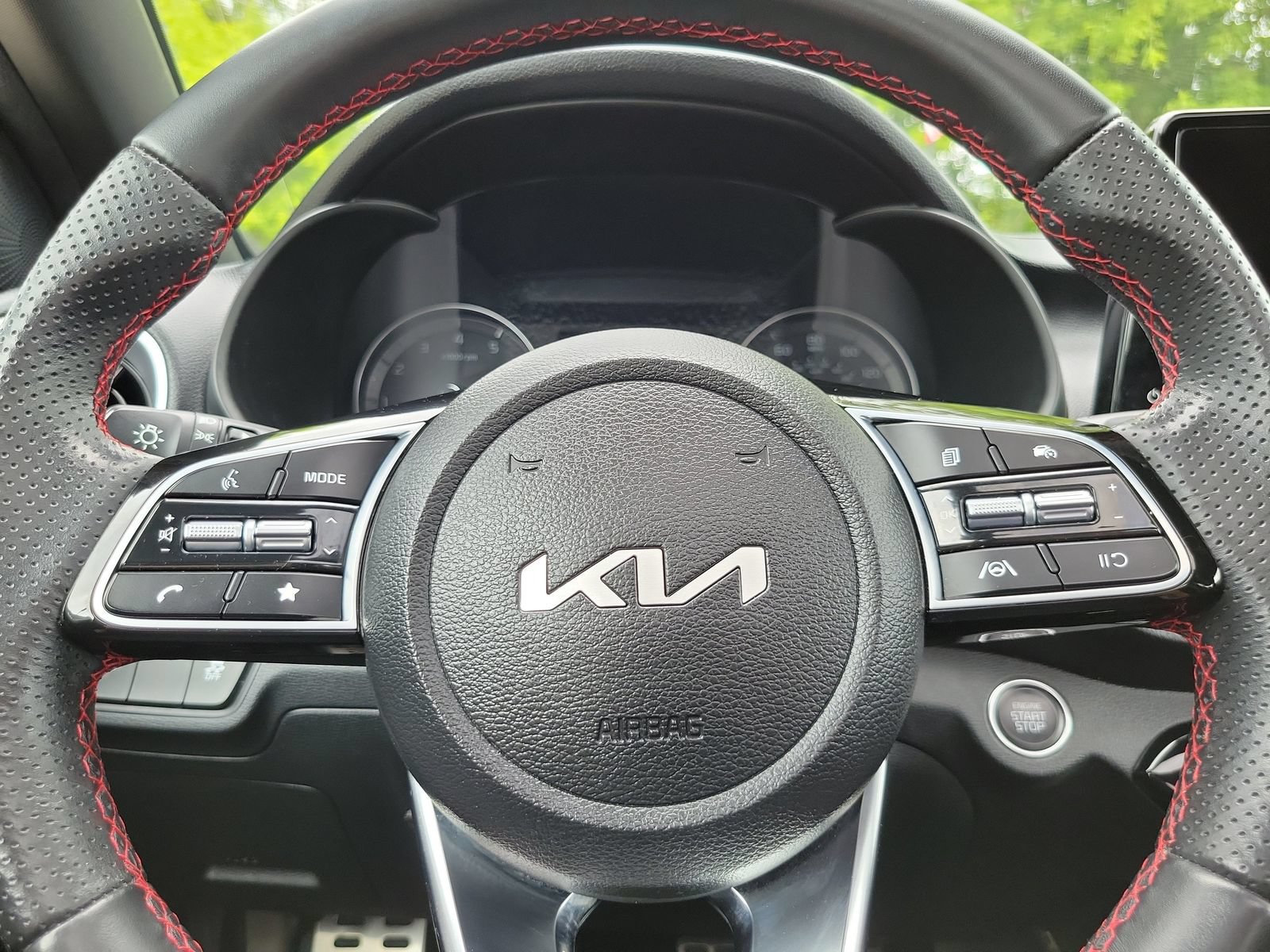 Used 2023 Kia Forte GT FWD image 11