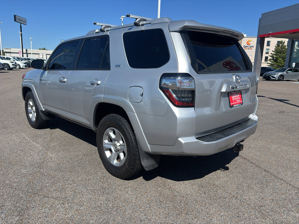 Used 2018 Toyota 4Runner SR5 image 3